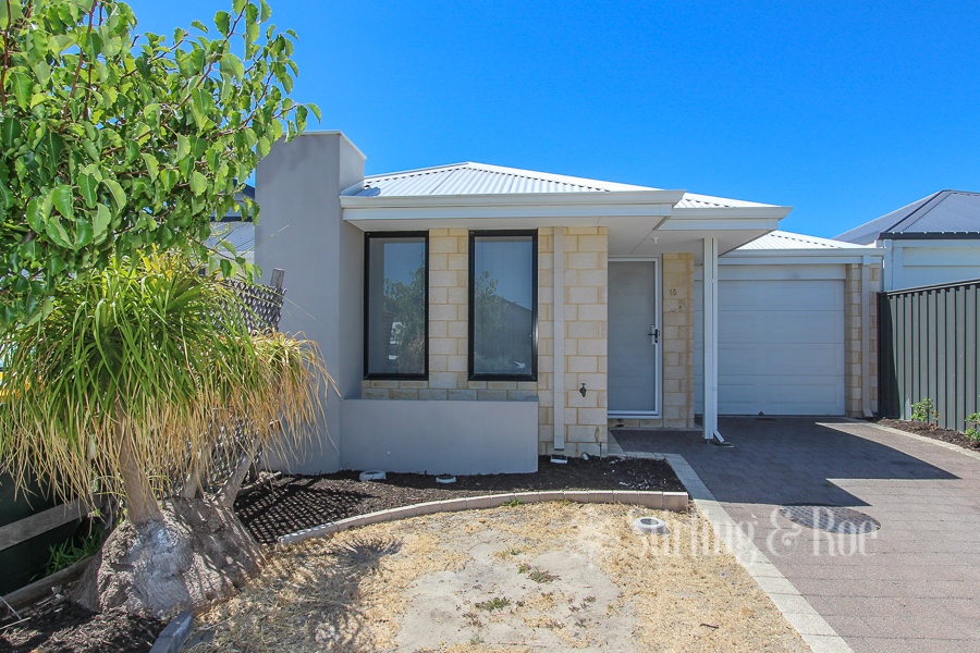 18 Sunnyside Way AVELEY